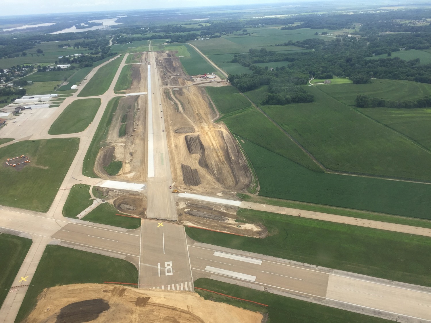 Southeast Iowa Regional Airport, Runway 18-36 Reconstruction